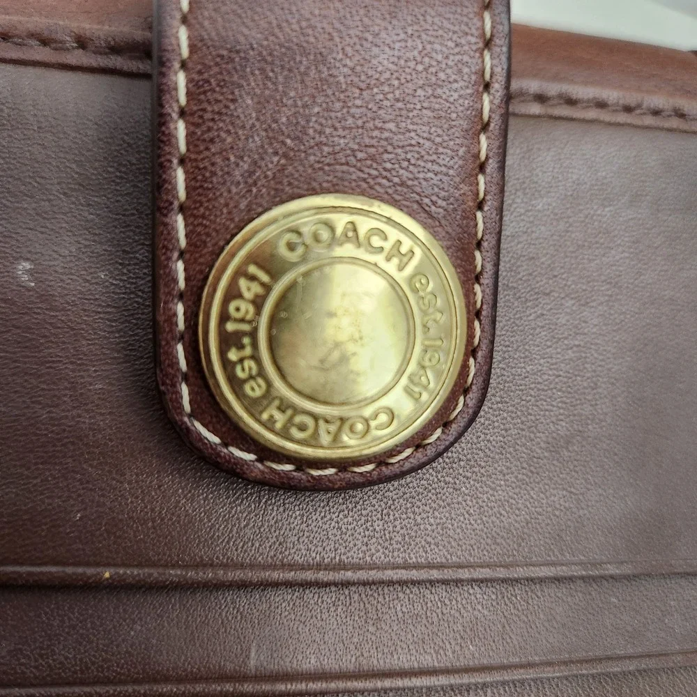 Vintage Coach Signature Folding Wallet Snap Closure Medium Brown Soft Leather